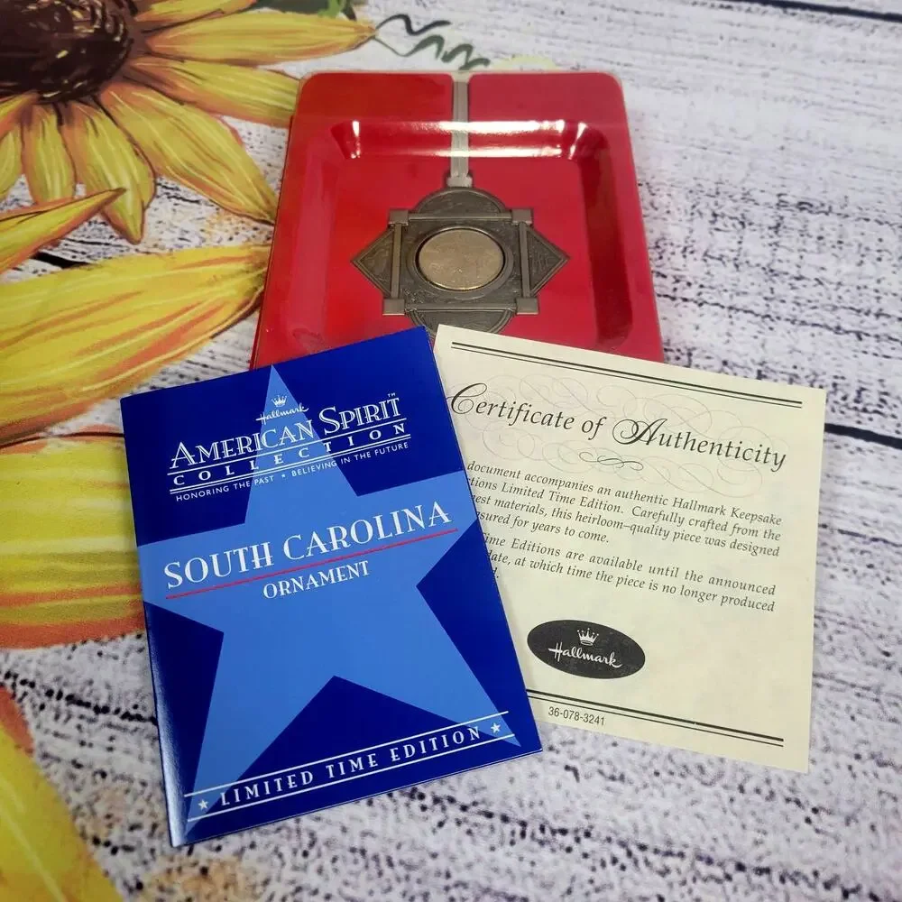 Vintage Hallmark American‎ Spirit Collection Ornament South Carolina